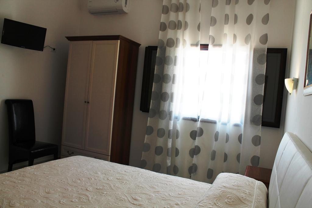 B&B La Nuova Fattoria Lizzano  Esterno foto